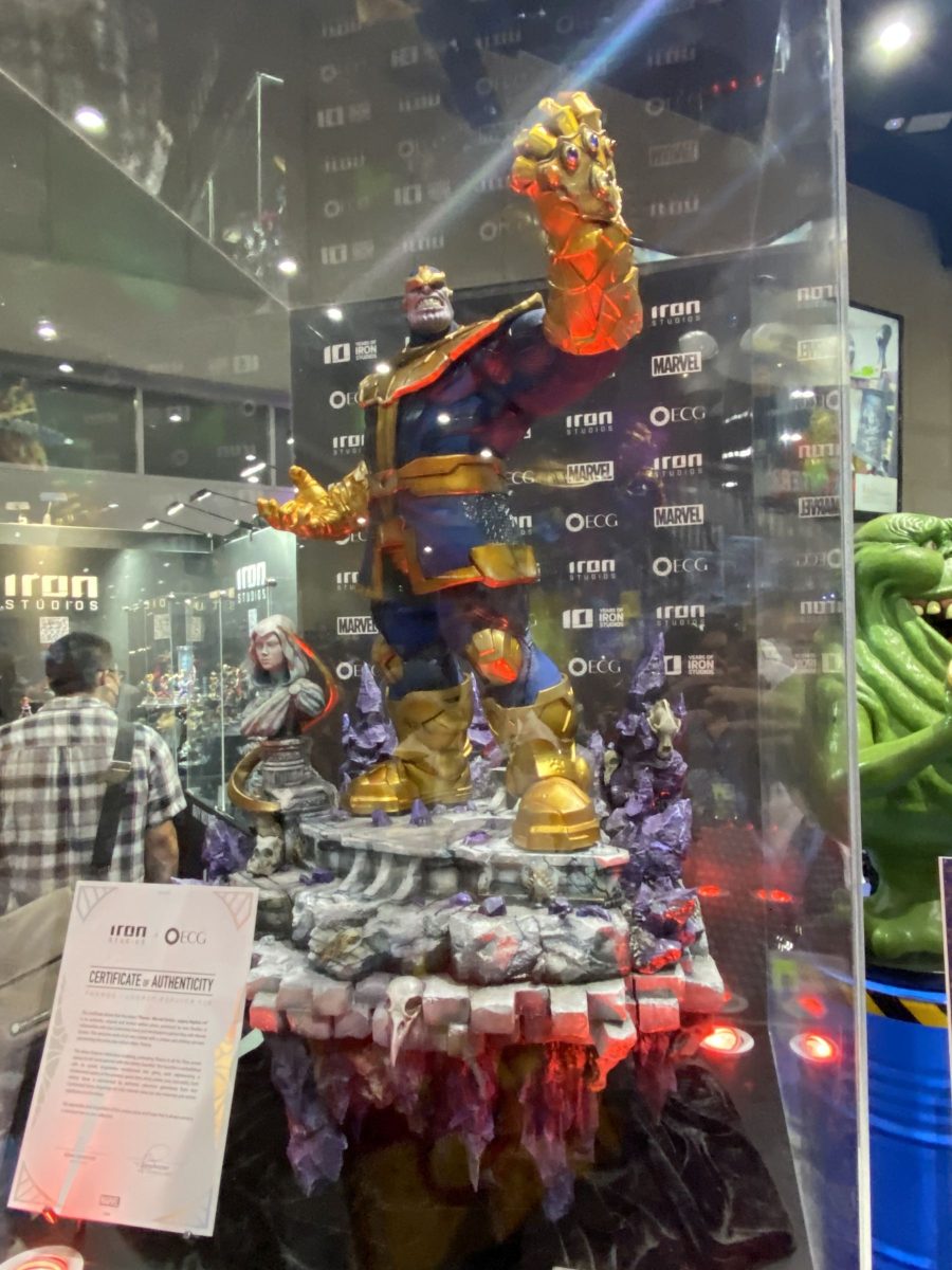 thanos east continetal gems iron studios comic con 008