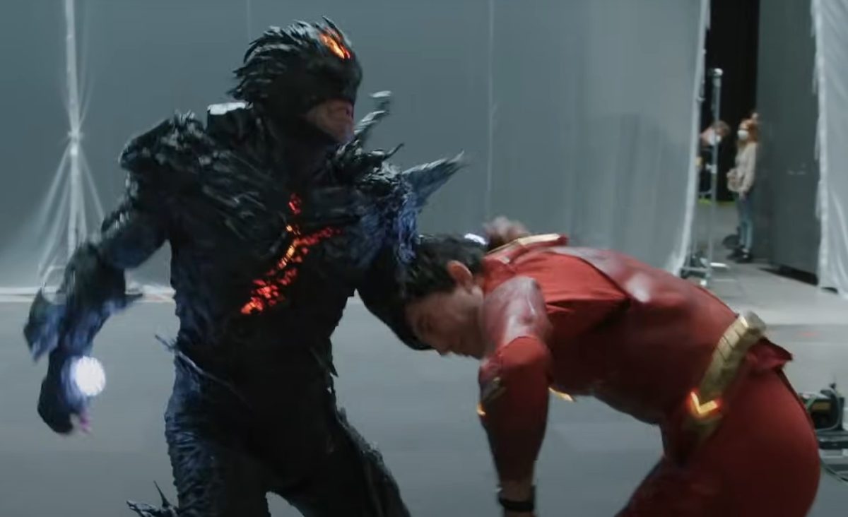 dark flash vs ezra miller