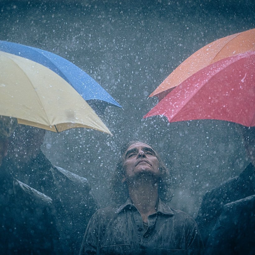 joker 2 joaquin phoenix rain