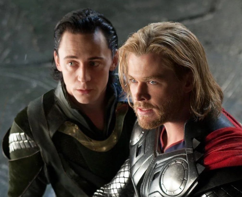 mcu loki thor tom hiddleston chris hemsworth