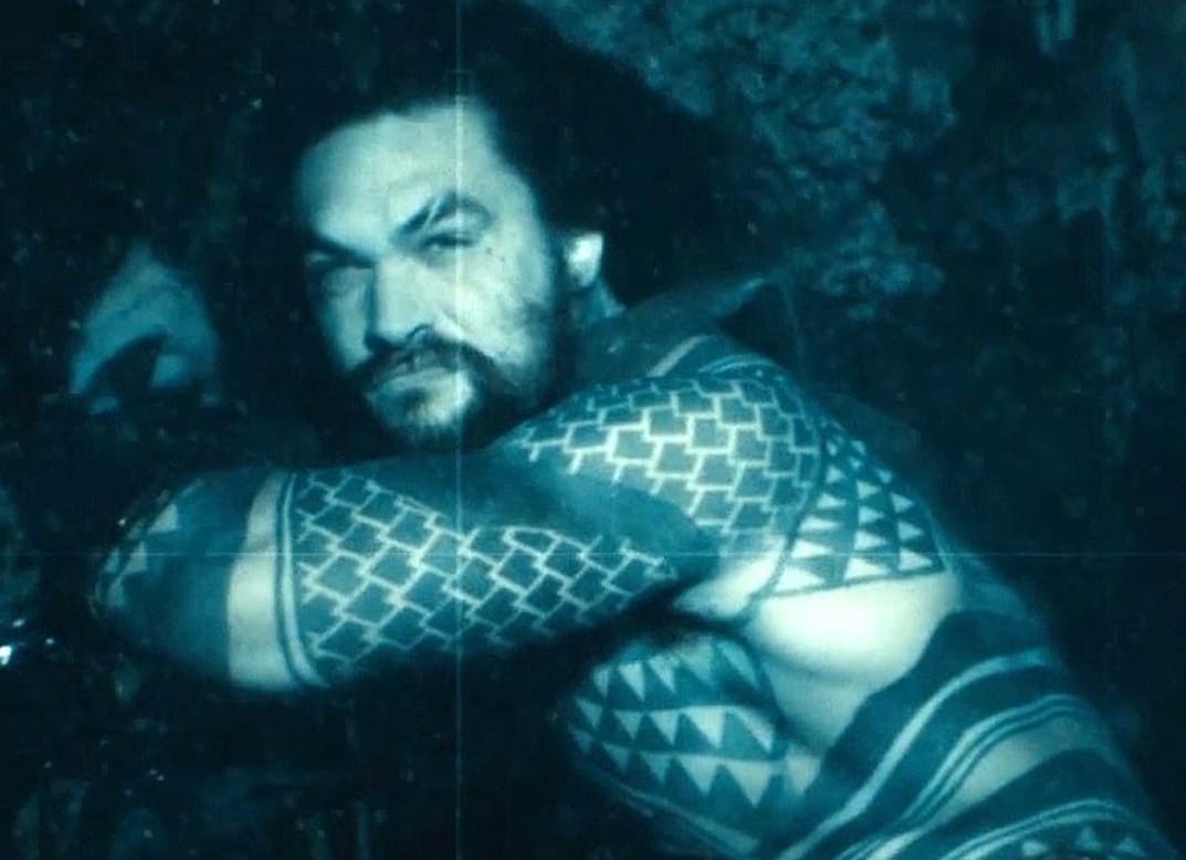 jason momoa aquaman batman v superman