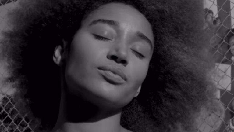amandla stenberg rage twerks music video