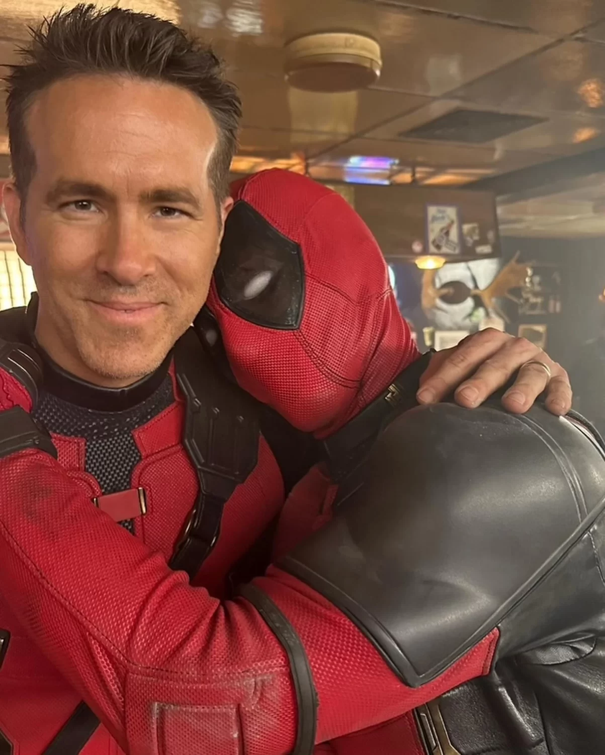 deadpool wolverine ryan reynolds