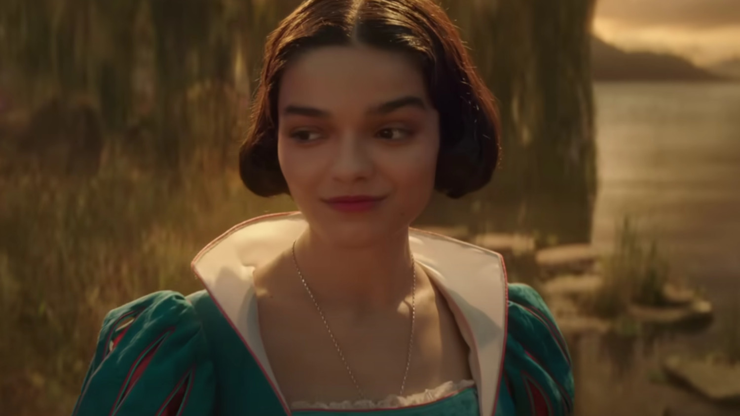 Rachel Zegler Snow White Trailer Receives Massive Backlash: One Million YouTube Dislikes