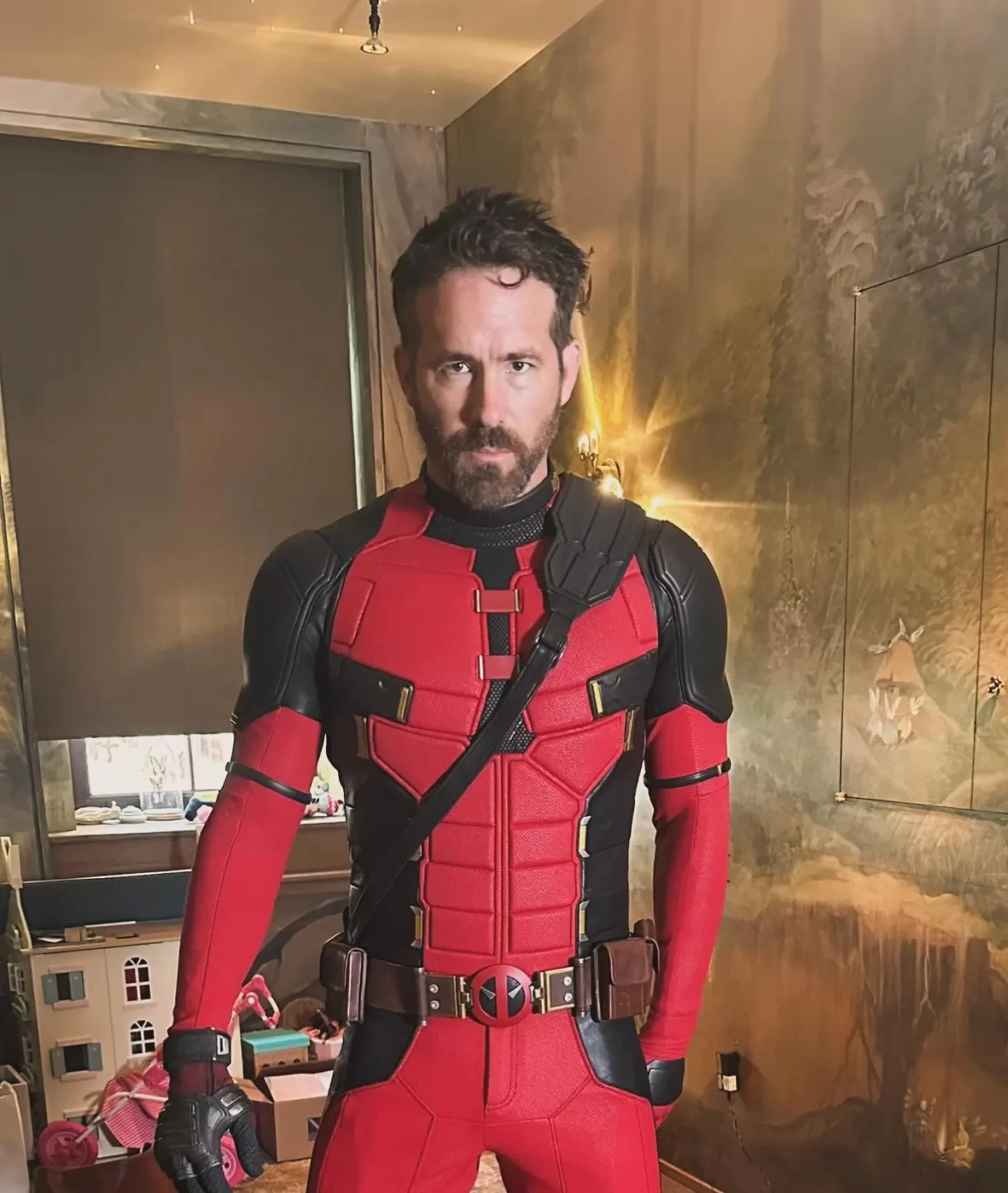 deadpool wolverine ryan reynolds