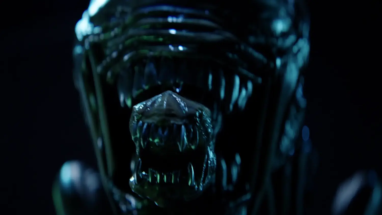 Alien: Earth BTS Teaser Shows Off Practical Effects