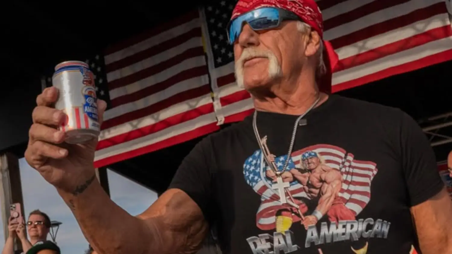 Hulk Hogan & Real American Beer Running Wild In Buffalo, NY