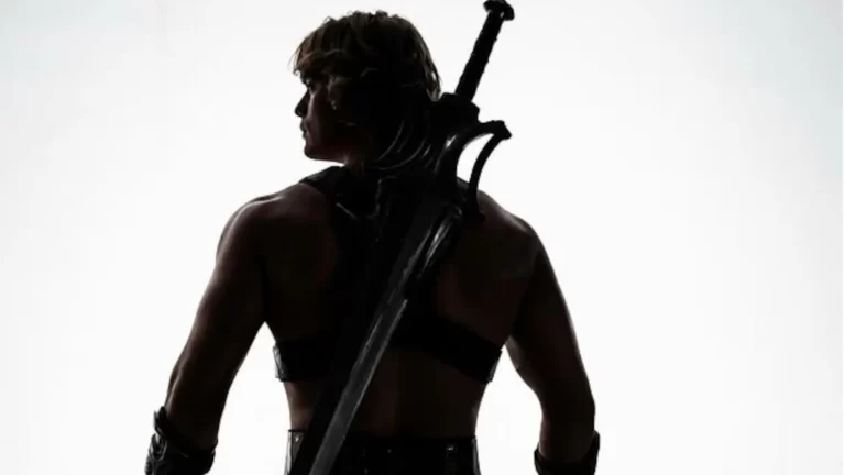 Masters Of The Universe Wraps: Teases He-Man, Man-At-Arms, Trap Jaw, Moss Man