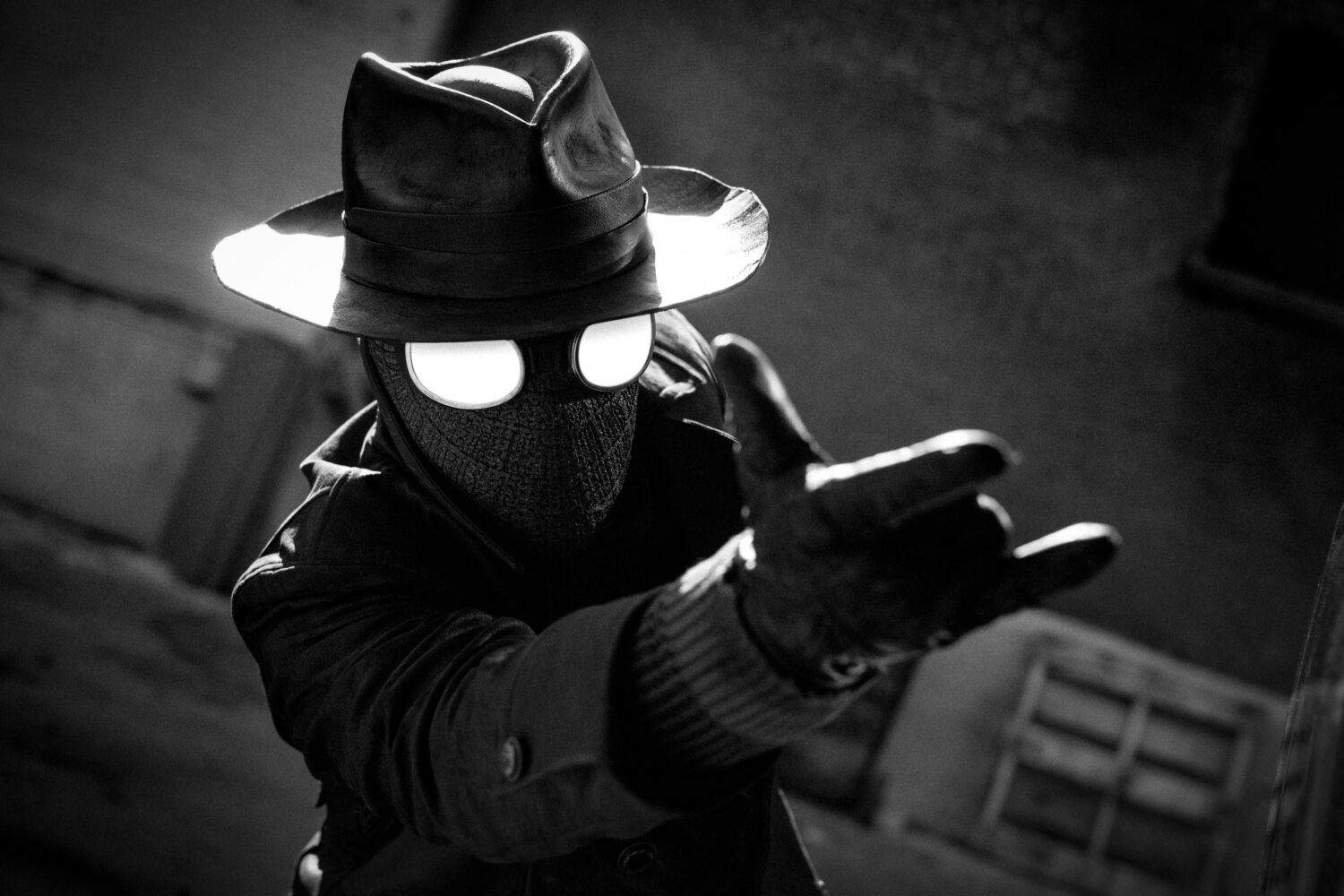 spider man noir first look nicolas cage