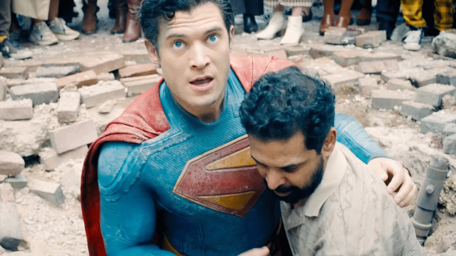 Superman Praised by Clark Kent in New Daily Planet Viral Campaign