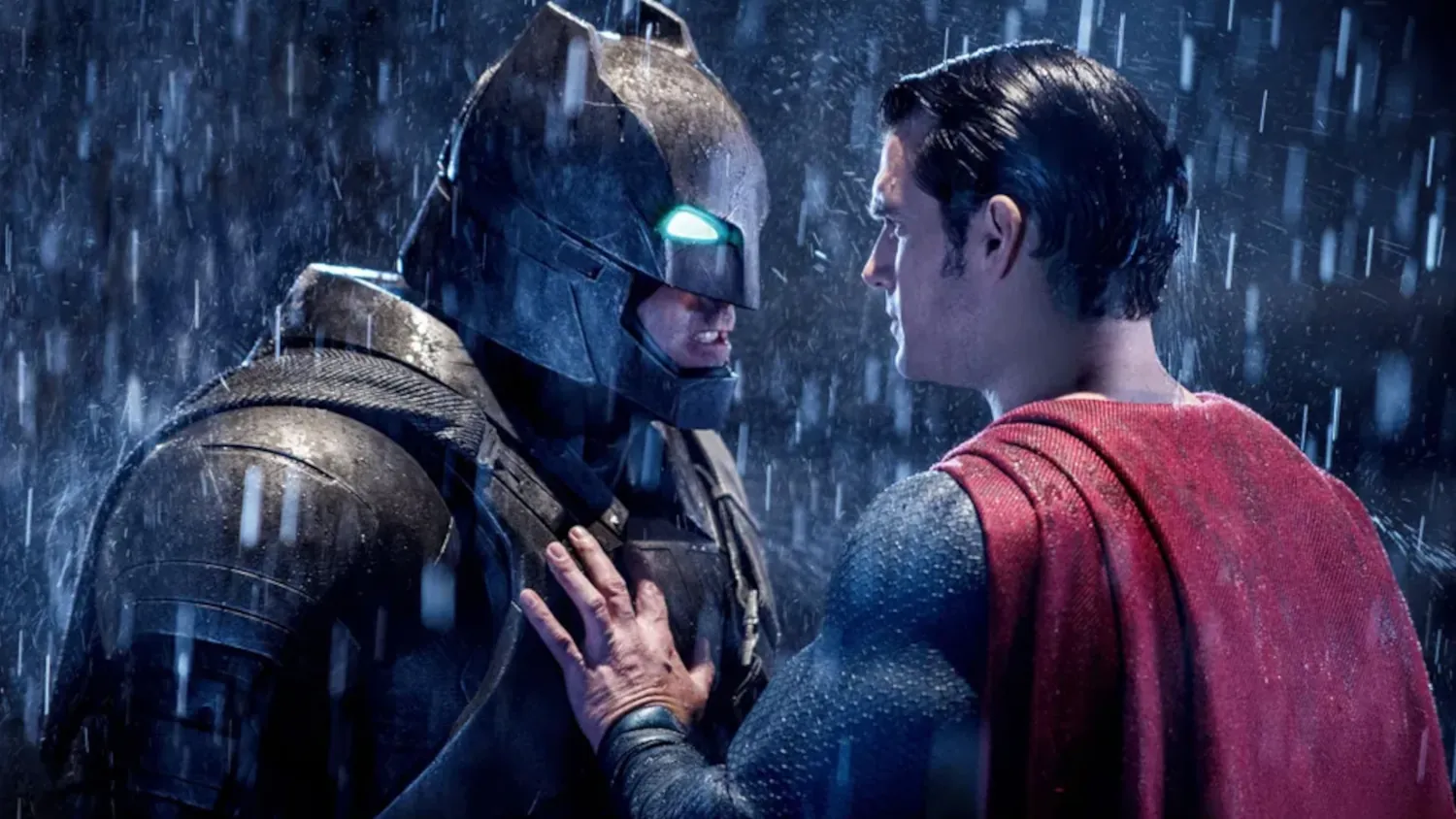 'Batman v Superman' Cinematographer Shuts Down SnyderVerse Doubters