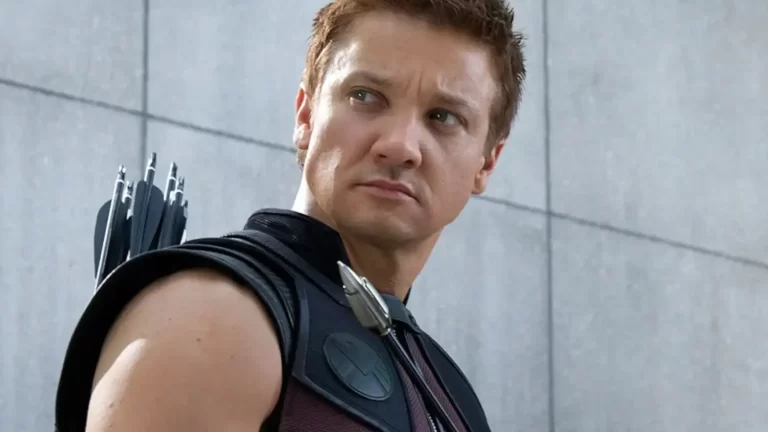 Jeremy Renner Accused of Sending Explicit Photos and Threatening To 'Call ICE' On Yi Zhou