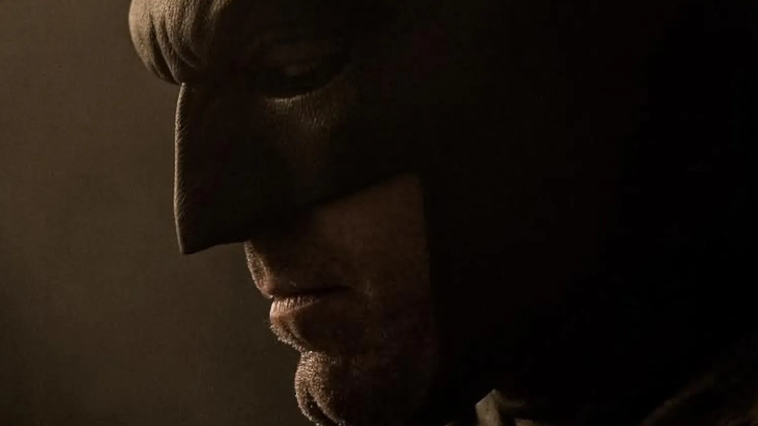 Zack Snyder Drops New Ben Affleck Image: 'One of my favorite photos'