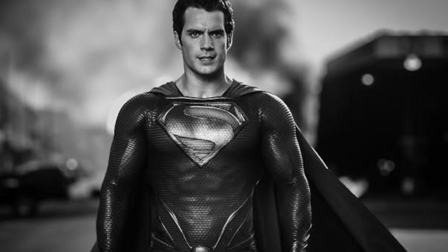 Zack Snyder Calls Henry Cavill Superman 'Iconic' in New Instagram Post