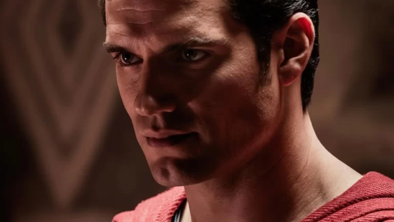 Zack Snyder Teases 'Many More Stories Together' With New Henry Cavill Superman Image