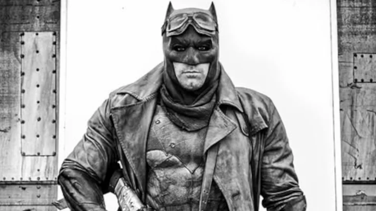 Zack Snyder Shares New Image of Knightmare Batman: 'One Last Gamble'