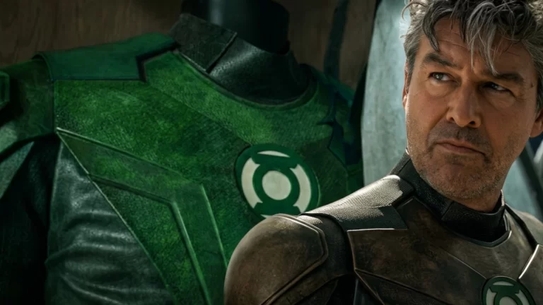 DCU Lanterns Trailer Gets Roasted Online As Fans ‘Fix’ Hal Jordan’s Suit In Minutes