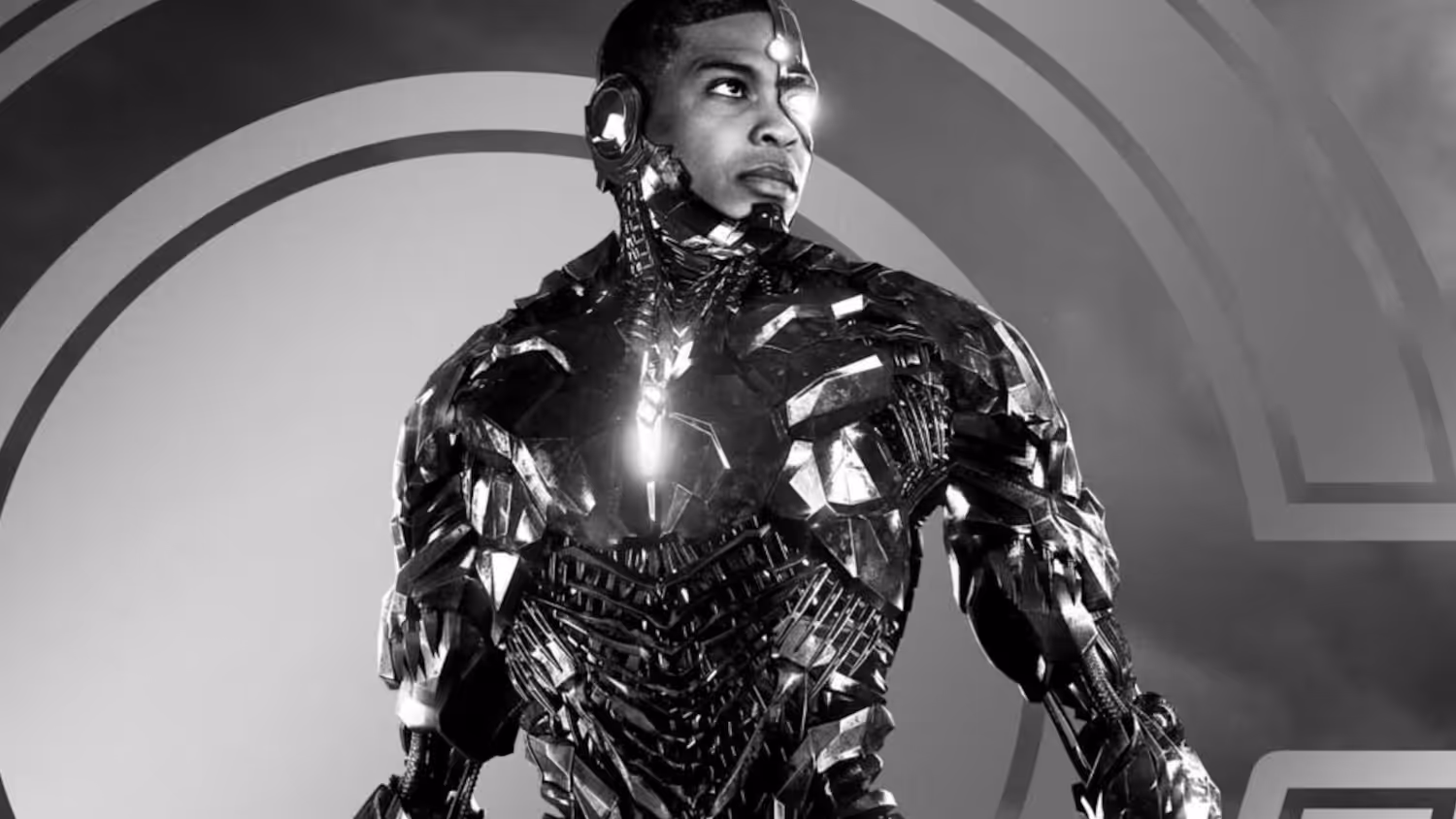 Ray Fisher Marks Justice League Anniversary With Instagram Return