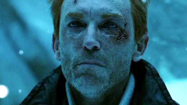 Zack Snyder Celebrates 17 Years of Watchmen With Behind-the-Scenes Photos