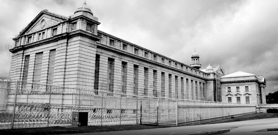 federal prison atlanta