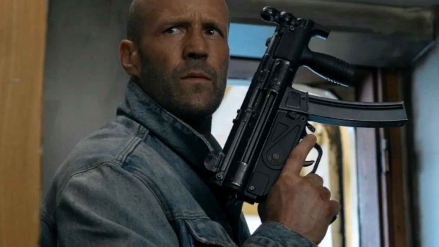 jason statham mutiny trailer 'Mutiny' Trailer Released: Jason Statham Takes On Cargo Ship Conspiracy