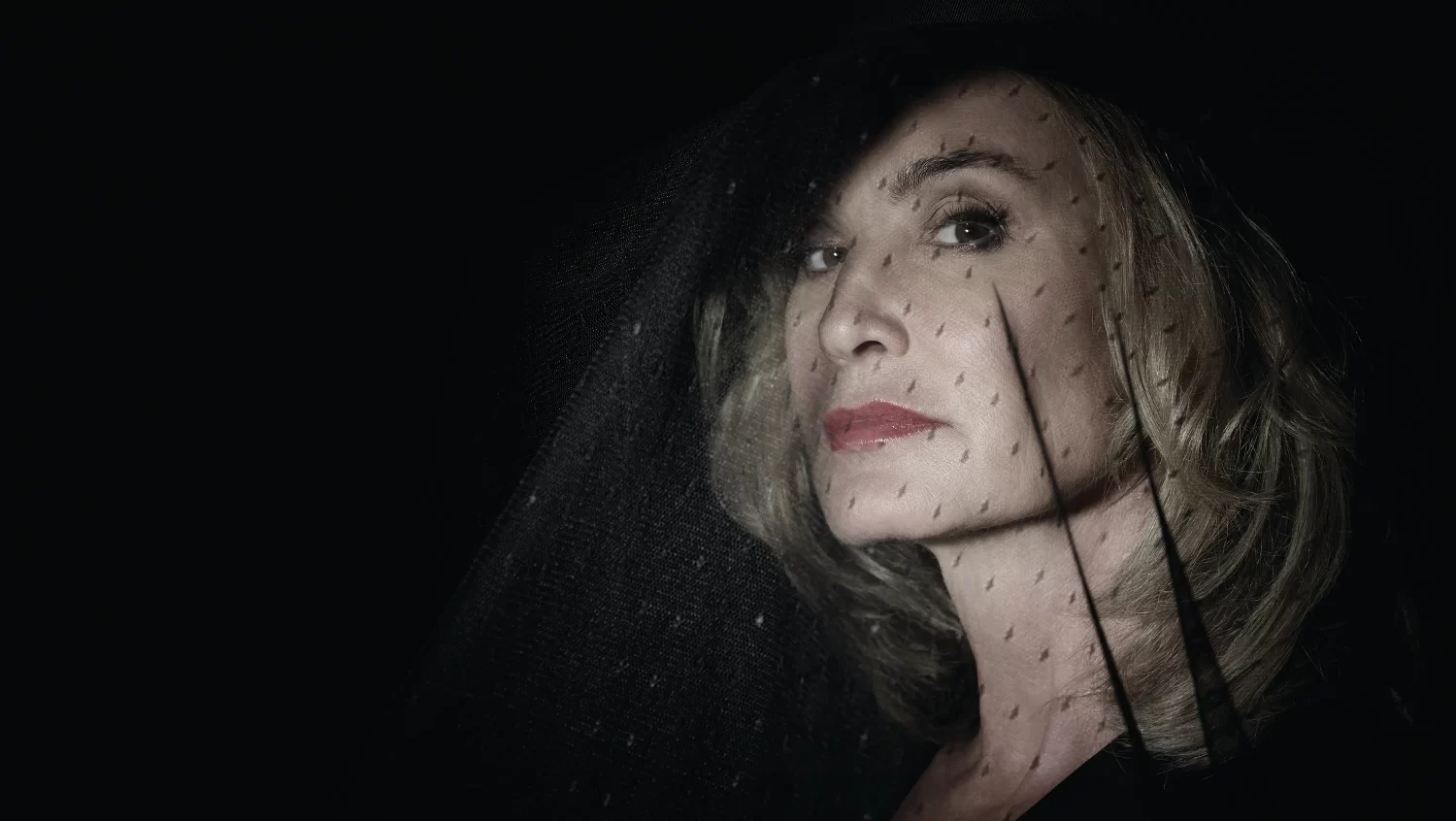 jessican lange american horror story witch
