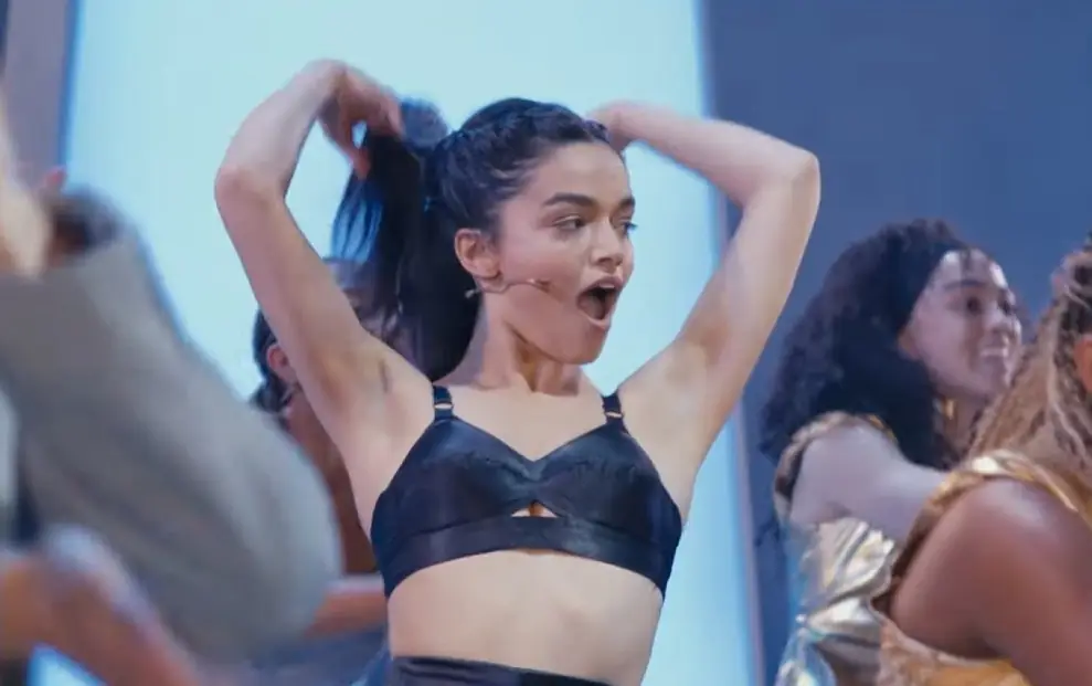 rachel zegler evita play