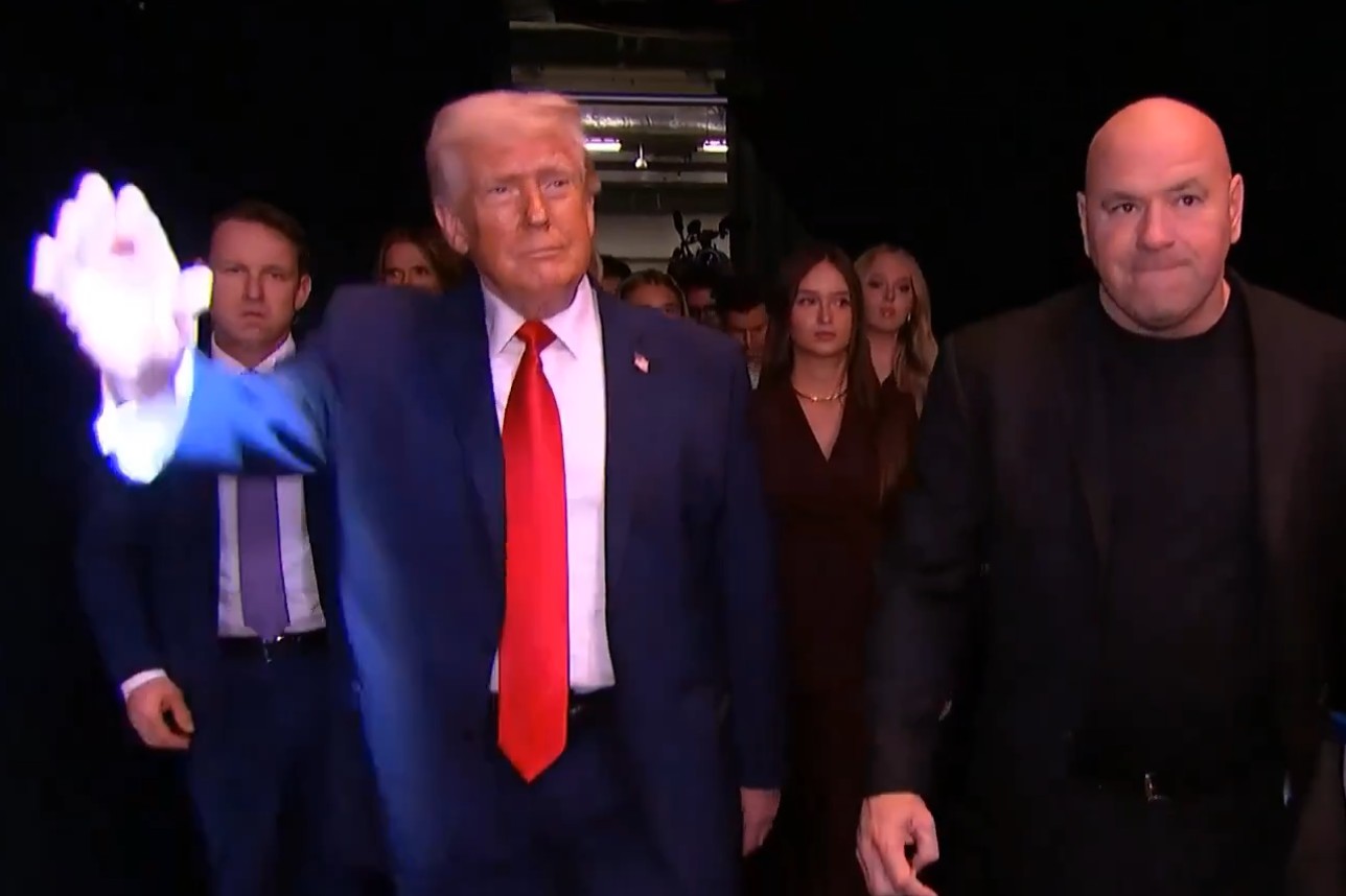 trump dana white ufc 327 1