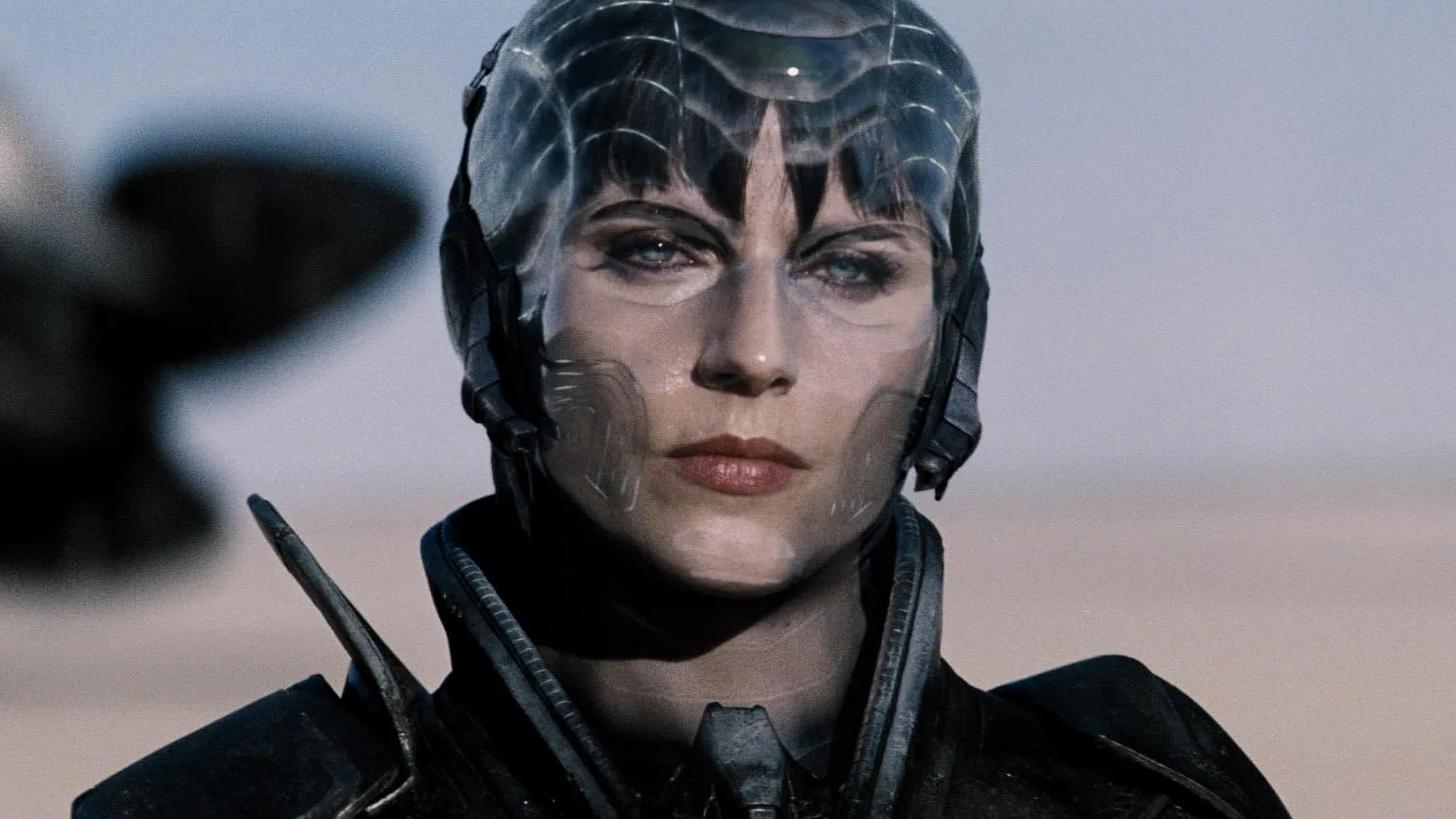 Man of Steel (2013): First Look At Faora & More Awesome Superman Images