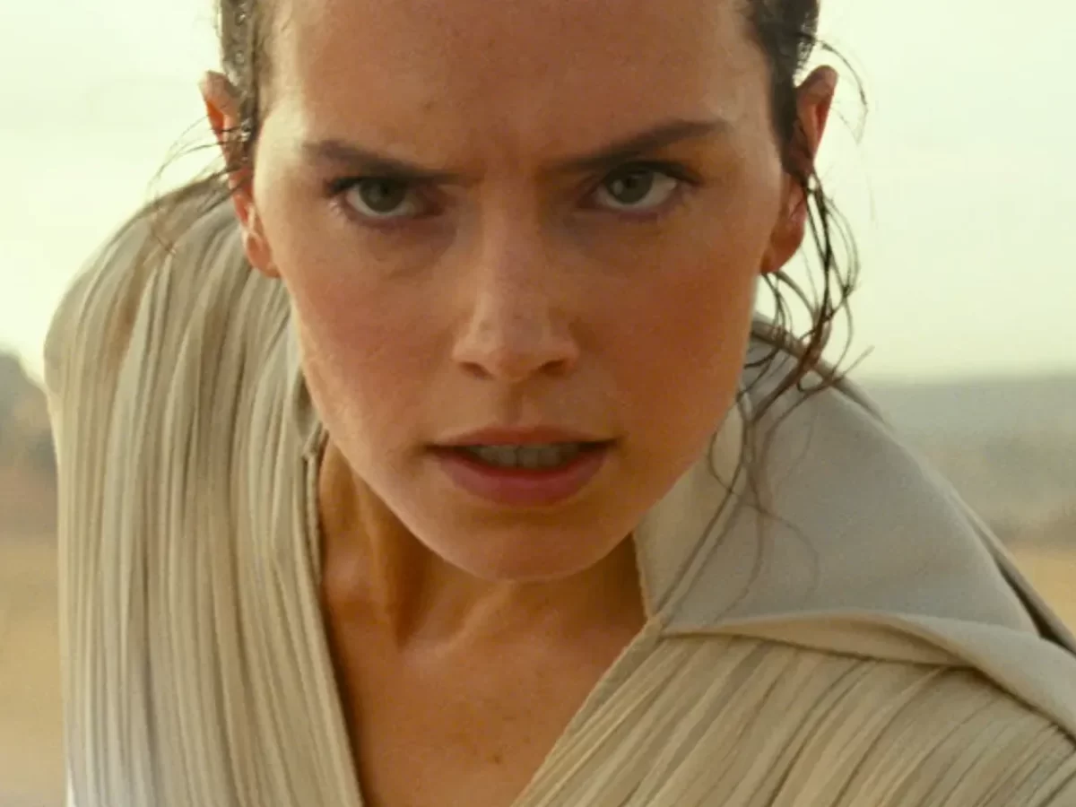 Daisy Ridley Star Wars Movie Loses Writer Steven Knight | Cosmic 